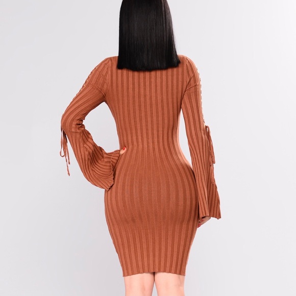 Knit mini dress - Picture 2 of 3